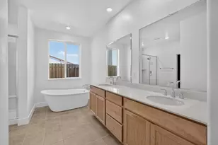 9979 Common Yarrow Wy, Sacramento, CA 95829 - Photo 9