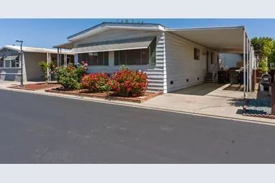 Maui Terrance, Modesto, CA 95355 - Photo 1