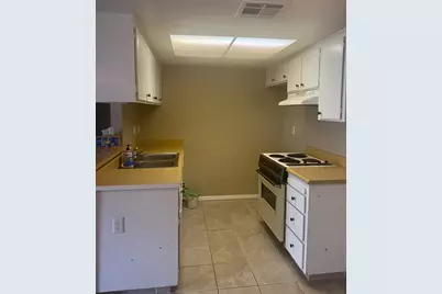 1454 N Pyrenees #30, Stockton, CA 95210 - Photo 7