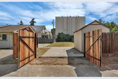 281 Lambuth Avenue, Oakdale, CA 95361 - Photo 29