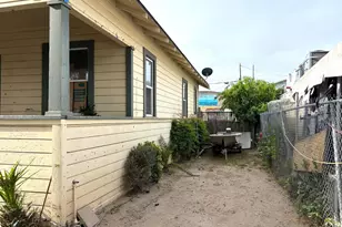 230 W 18th St, Merced, CA 95340 - Photo 31