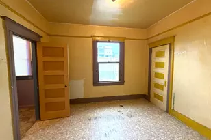 230 W 18th St, Merced, CA 95340 - Photo 13