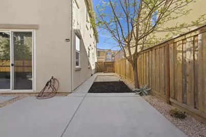 2069 Camino Real Way, Roseville, CA 95747 - Photo 35