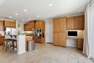 933 Abbotsford Ct, Plumas Lake, CA 95961 - Photo 15