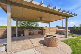 933 Abbotsford Ct, Plumas Lake, CA 95961 - Photo 39