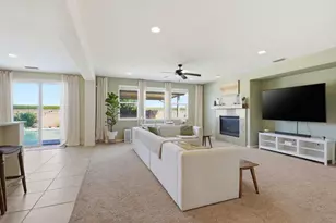 933 Abbotsford Ct, Plumas Lake, CA 95961 - Photo 7