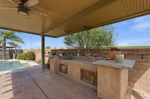 933 Abbotsford Ct, Plumas Lake, CA 95961 - Photo 37