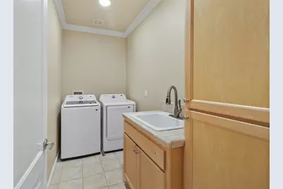 1610 Arden Bluffs Lane, Carmichael, CA 95608 - Photo 45