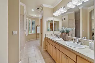1610 Arden Bluffs Ln, Carmichael, CA 95608 - Photo 37
