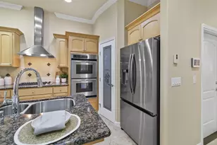 1610 Arden Bluffs Ln, Carmichael, CA 95608 - Photo 19