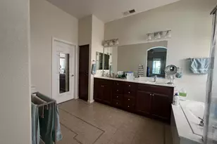 2859 Sierra Gold Ct, Riverbank, CA 95367 - Photo 7