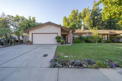 2721 Clear Creek Court, Stockton, CA 95207 - Photo 5