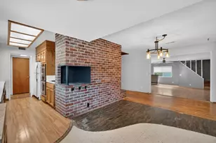 3860 Spencer Way, Sacramento, CA 95821 - Photo 5