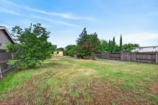 2600 Connie Dr, Sacramento, CA 95815 - Photo 47