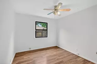 2600 Connie Dr, Sacramento, CA 95815 - Photo 11