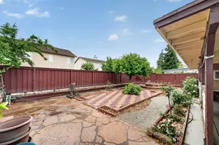 8252 Crichton Way, Elk Grove, CA 95758 - Photo 59