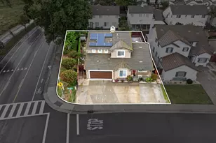 8252 Crichton Way, Elk Grove, CA 95758 - Photo 3