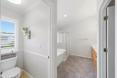 8252 Crichton Way, Elk Grove, CA 95758 - Photo 33