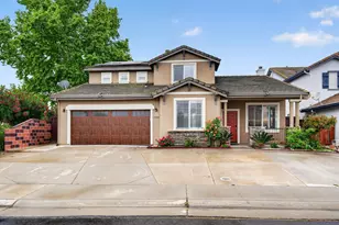 8252 Crichton Way, Elk Grove, CA 95758 - Photo 3