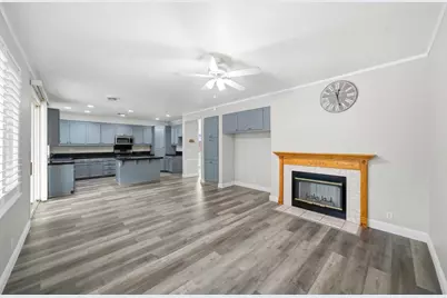 8252 Crichton Way, Elk Grove, CA 95758 - Photo 21