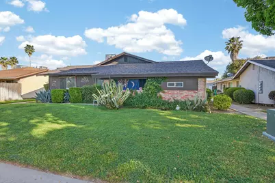 605 W Century Boulevard, Lodi, CA 95240 - Photo 3