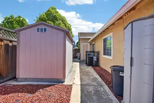 1238 Lakeland Dr, Livermore, CA 94551 - Photo 51