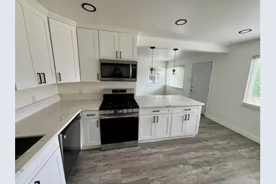 1844 Manzanita Way, West Sacramento, CA 95691 - Photo 3