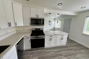 1844 Manzanita Way, West Sacramento, CA 95691 - Photo 3