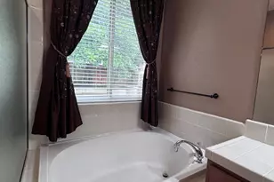 1780 Alicante Dr, Roseville, CA 95747 - Photo 21