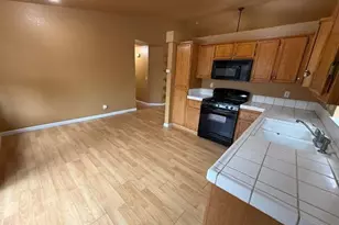 2815 Crescent Moon Ct, Ceres, CA 95307 - Photo 11