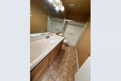 2815 Crescent Moon Court, Ceres, CA 95307 - Photo 17