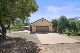 3924 Pine Cone Dr, Rescue, CA 95672 - Photo 3