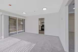 445 W Washington St, Coalinga, CA 93210 - Photo 21