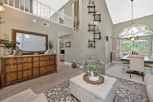 8443 Lost River Ct, Antelope, CA 95843 - Photo 7