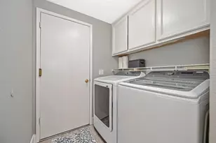 8443 Lost River Ct, Antelope, CA 95843 - Photo 23