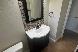 6053 Woodhaven Ave, Carmichael, CA 95608 - Photo 11