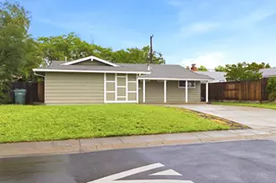 5828 Shenandoah Dr, Sacramento, CA 95841 - Photo 3