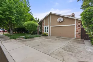 1325 Forest Dr, Turlock, CA 95380 - Photo 13