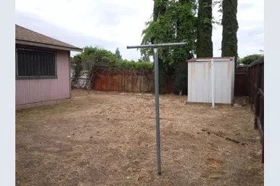 8366 Langtree Way, Sacramento, CA 95823 - Photo 21