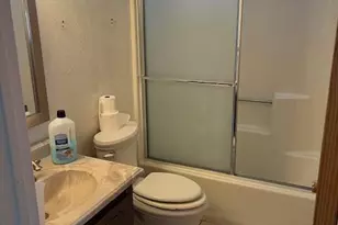 8366 Langtree Way, Sacramento, CA 95823 - Photo 15