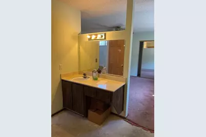 8366 Langtree Way, Sacramento, CA 95823 - Photo 17