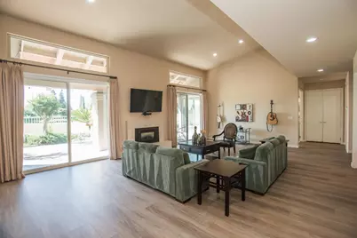 9512 Golf Course Lane, Elk Grove, CA 95758 - Photo 21