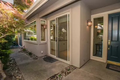 9512 Golf Course Lane, Elk Grove, CA 95758 - Photo 59
