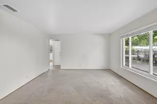 153 Globe Ave, Sacramento, CA 95815 - Photo 31