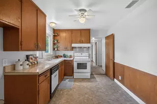 153 Globe Ave, Sacramento, CA 95815 - Photo 49