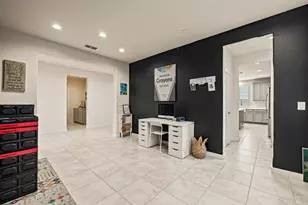 4040 Aura Way, Rancho Cordova, CA 95742 - Photo 9