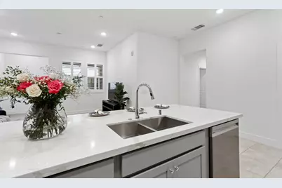 1000 Berryessa Lane #321, Davis, CA 95616 - Photo 19