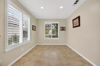 7401 Rothschild Court, Elk Grove, CA 95757 - Photo 11