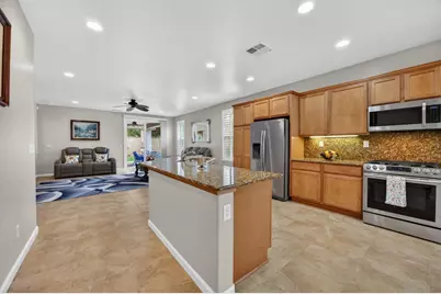 7401 Rothschild Court, Elk Grove, CA 95757 - Photo 7