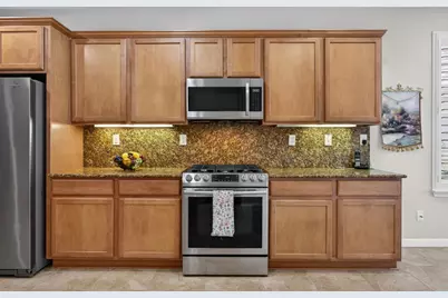 7401 Rothschild Court, Elk Grove, CA 95757 - Photo 9